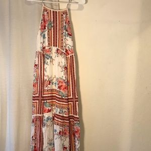 Adorable colorful bohemian Maxi dress!! Worn once!